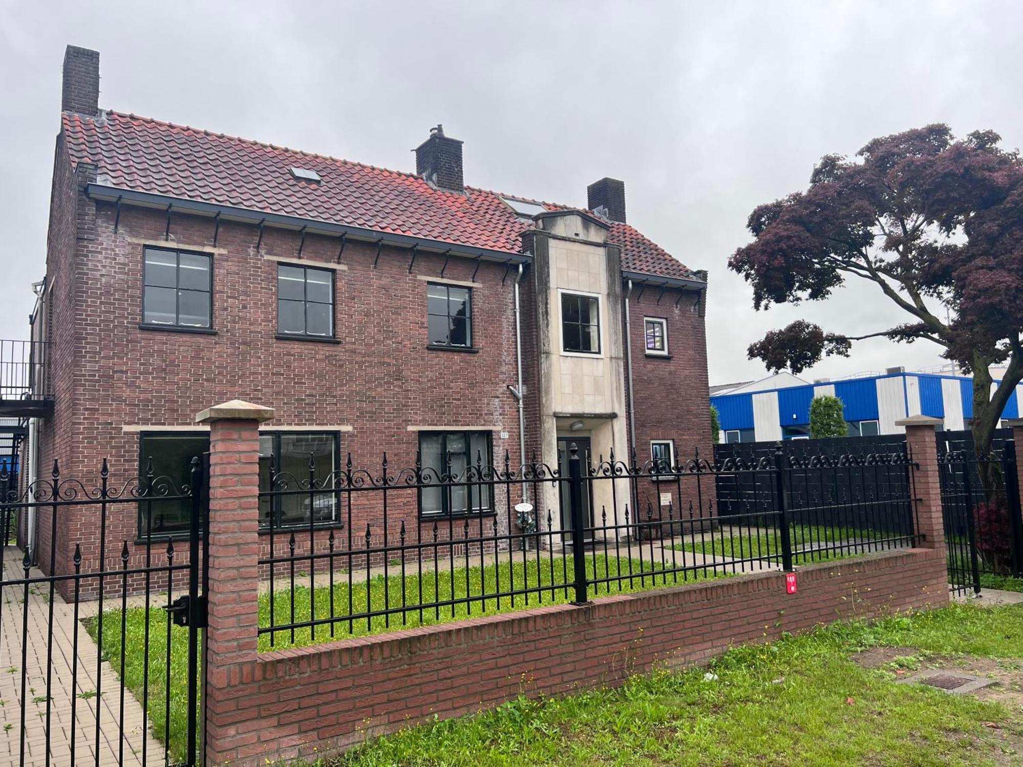 Kess Maison, Gehele Villa Met Sauna En Dakterras 恩斯赫德 外观 照片